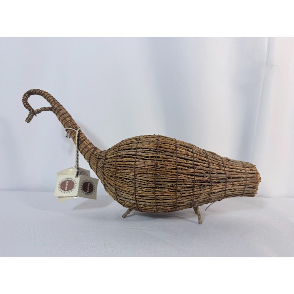 VTG Cree Canada Indian Pine Tamarack Twig Decoy Folk Art Primitive Needle Goose